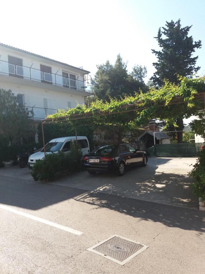 Apartment Viktoria Primošten Buitenkant foto