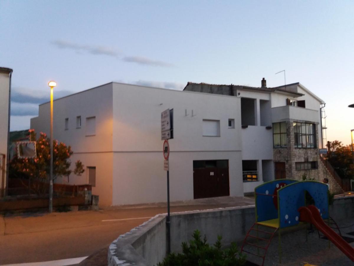 Apartment Viktoria Primošten Buitenkant foto