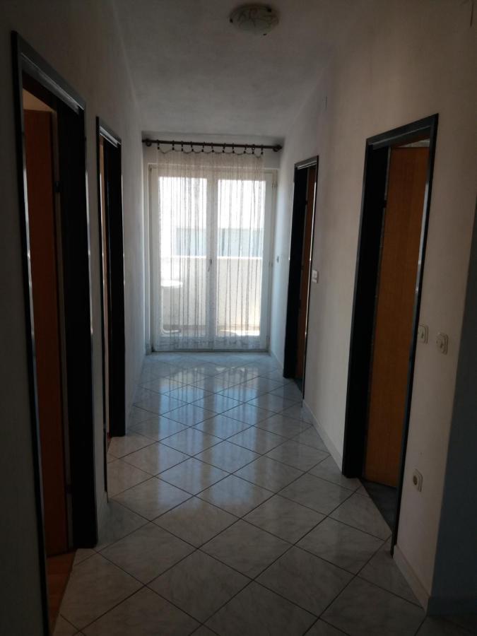 Apartment Viktoria Primošten Buitenkant foto